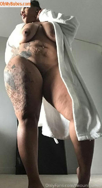 twounique87 Nude Leaked photo #3 - OhMyBabes