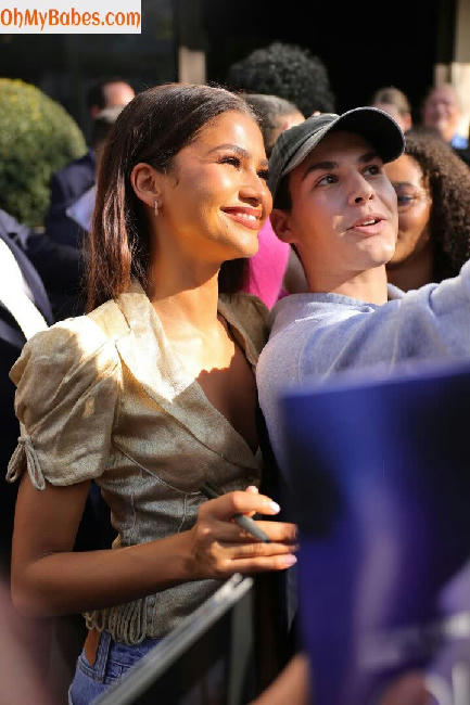 Zendaya avatar