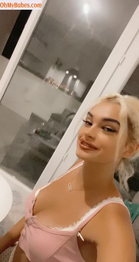 Zineb Gang OnlyFans leaked photo #4 - OhMyBabes