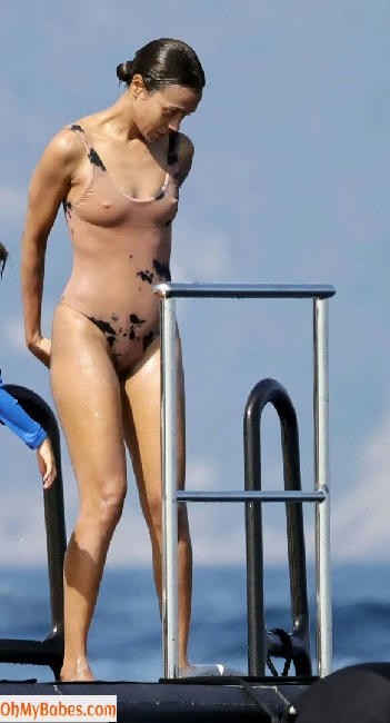 Zoe Saldana OnlyFans leaked photo #36 - OhMyBabes